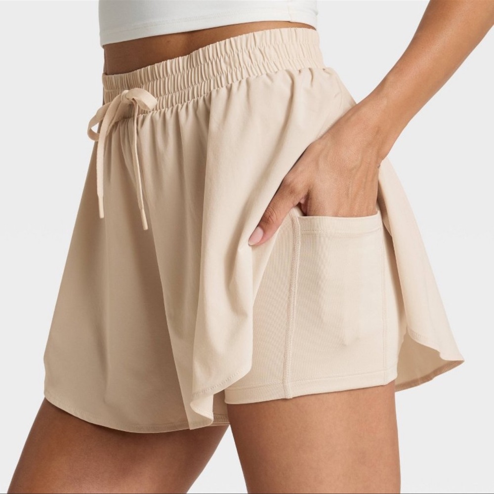 JoyLab Women's Cream Athletic Shorts